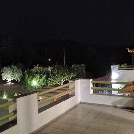 Villa Sandra Panormos  ภายนอก รูปภาพ