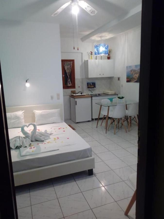 Villa Sandra Panormos  ภายนอก รูปภาพ